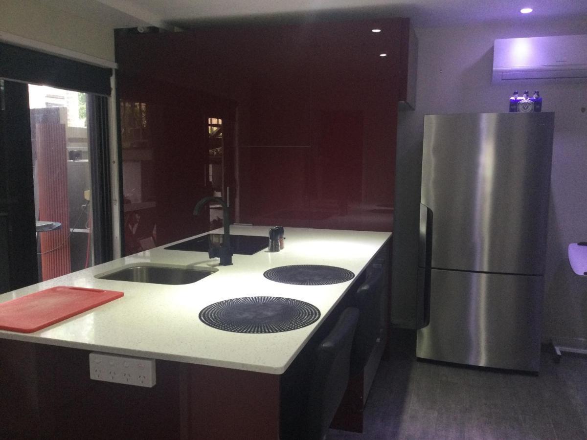 Appartement Southport-Dandar à Gold Coast Extérieur photo