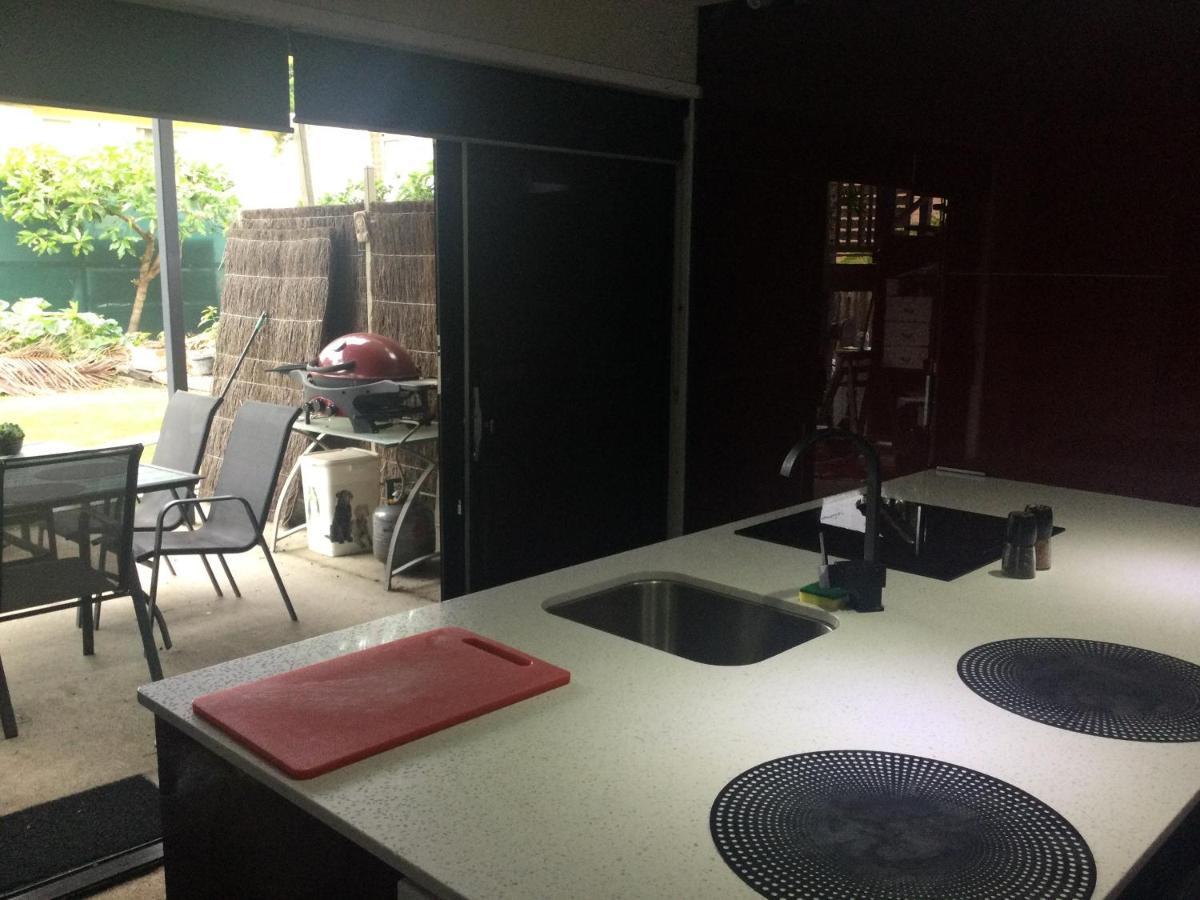 Appartement Southport-Dandar à Gold Coast Extérieur photo